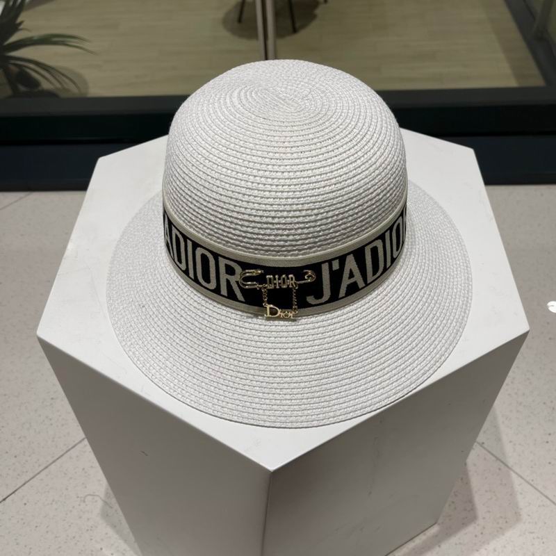 Dior top hat (207)
